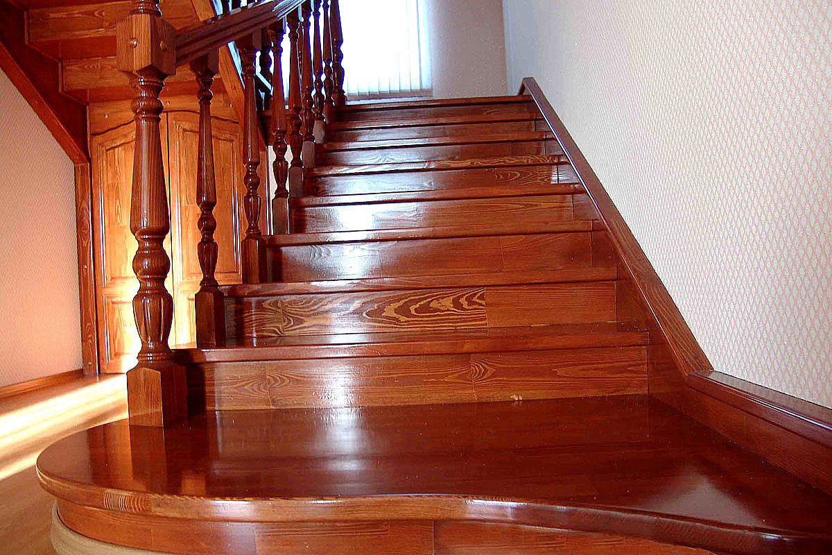 фото лестницы деревянные